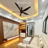 'CẦN BÁN CĂN HỘ CHUNG CƯ 4F - VŨ PHẠM HÀM 90M - 3PN-2VS